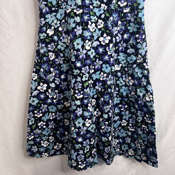 Talbots Fit & Flare Sleeveless Dress Floral Print 100% Cotton Cottage Core SZ 8 - Picture 4 of 8